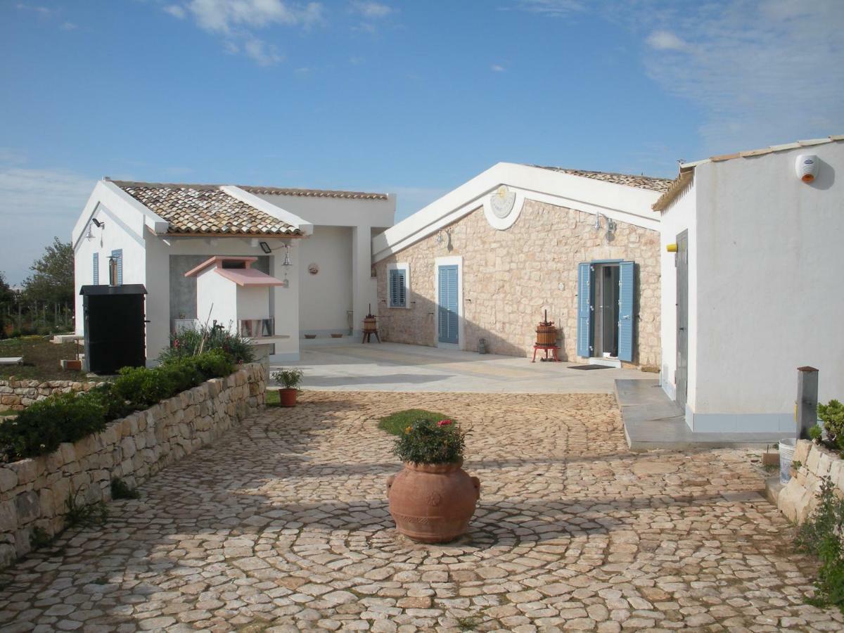 Casa Vacanze La Meridiana Donnalucata  Zewnętrze zdjęcie