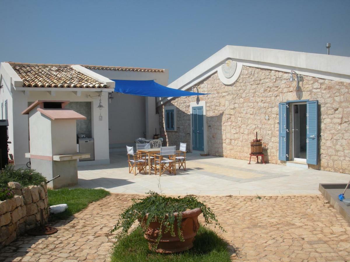 Casa Vacanze La Meridiana Donnalucata  Zewnętrze zdjęcie